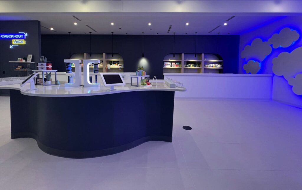 Cloud 9 Interior