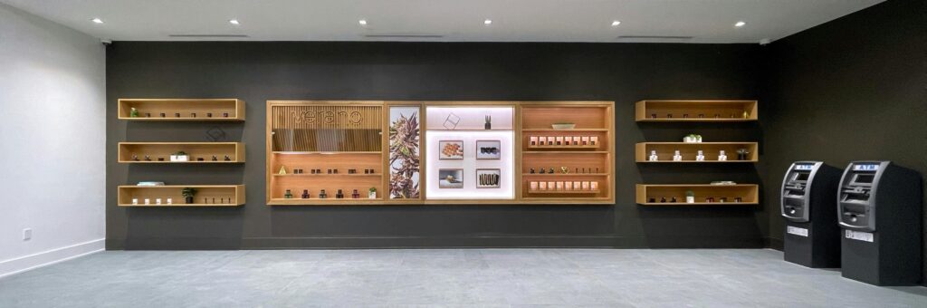 Display shelves